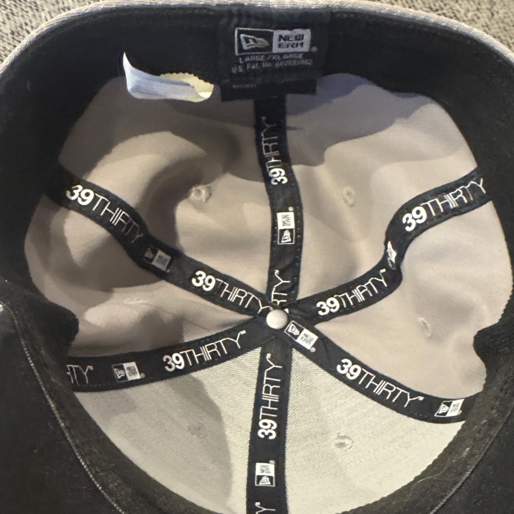 TaylorMade Light Gray Golf Cap - image 4